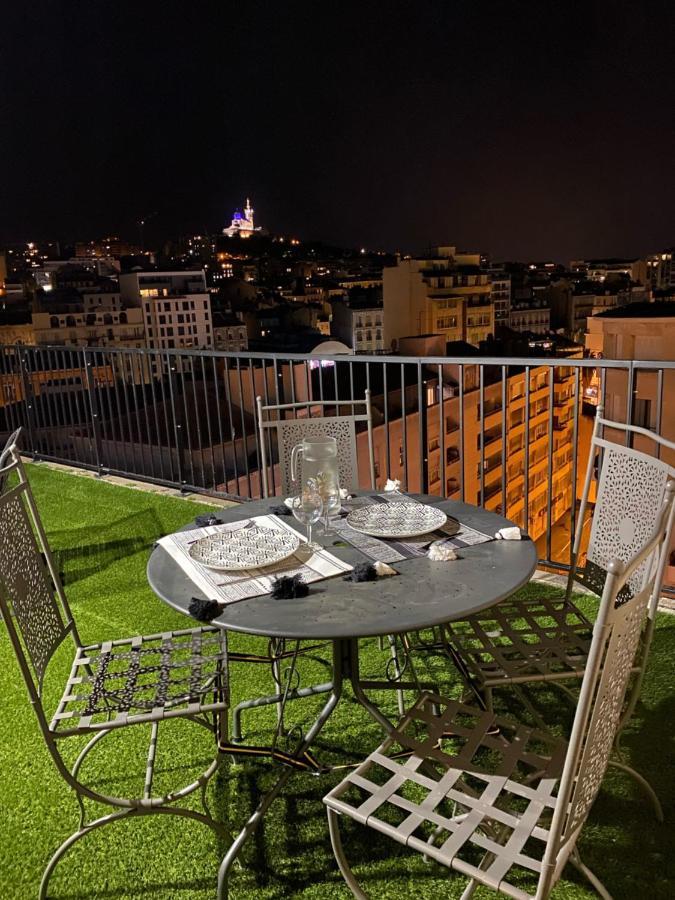 Ferienwohnung Marseille: Superbe Vue Sur Notre-Dame De La Garde Exterior foto